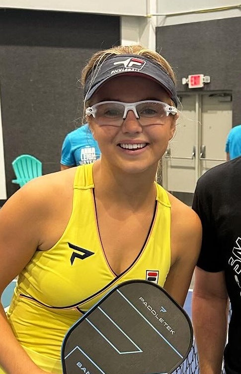 files/Anna_Leigh_waters__cropped.jpg